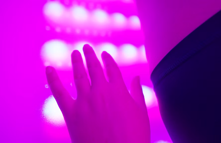 Red light therapy treatment near Marina del Rey